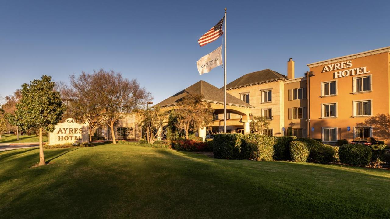 Ayres Hotel Seal Beach - Cypress Eksteriør bilde