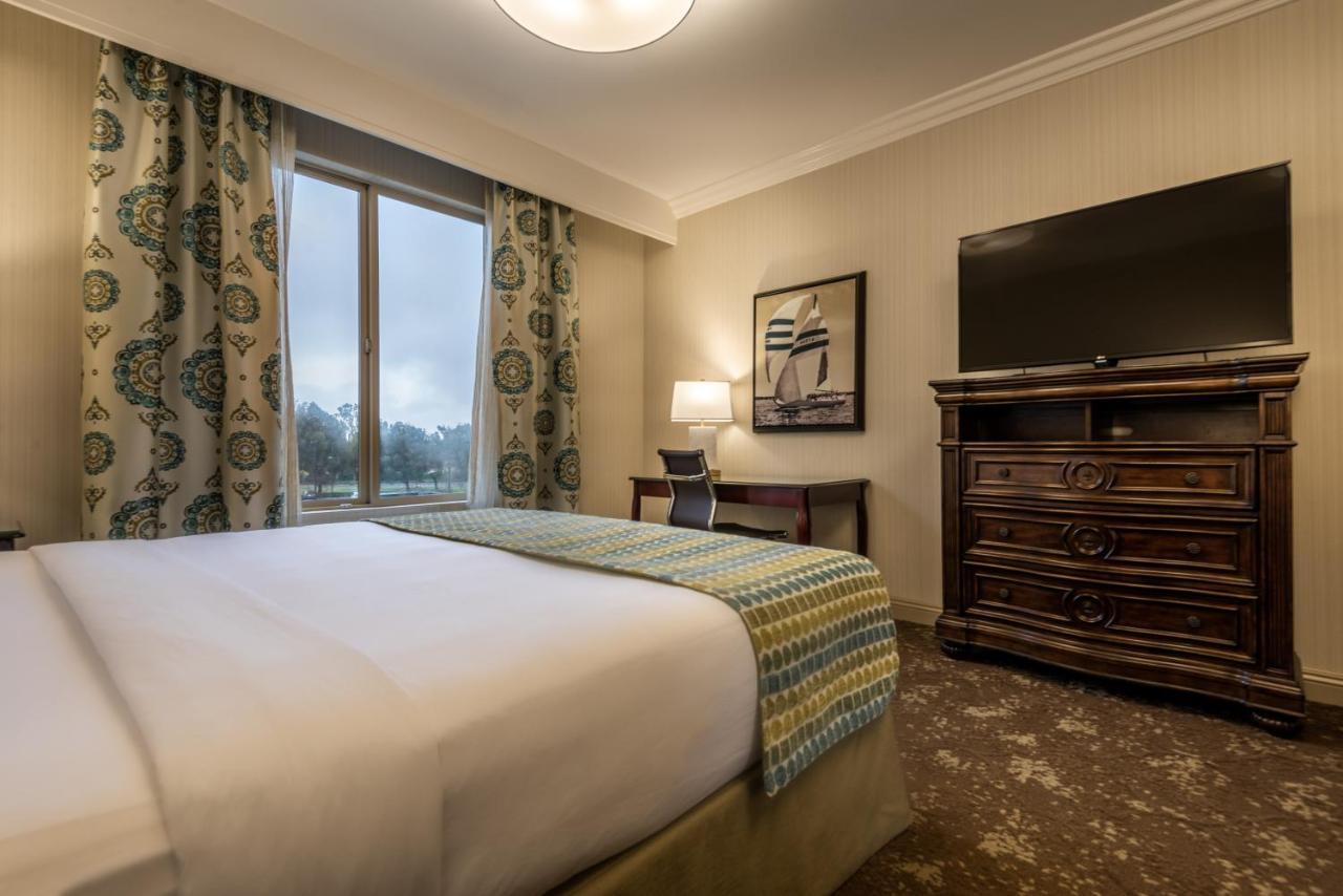 Ayres Hotel Seal Beach - Cypress Eksteriør bilde